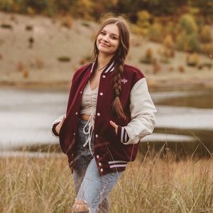 Meet your Posher, Katelyn